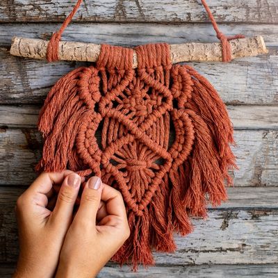 How to Make a Macrame Wall Hanging Guide
