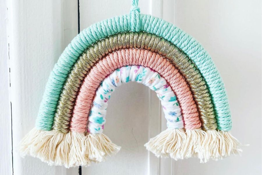 10 Easy Macrame Rainbow Tutorials For Beginners Macrame For Beginners