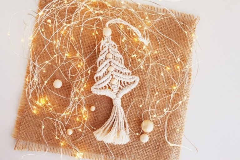 21 Beautiful DIY Macrame Christmas Tree Patterns for Beginners