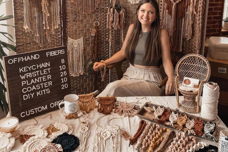 10 Tips to Make Your First Macrame Craft Market a Success + Booth Display Ideas for Your Inspiration