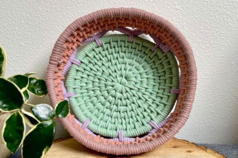 12 Easy Coiled Basket Tutorials for Beginners by Macrame with Cre 1